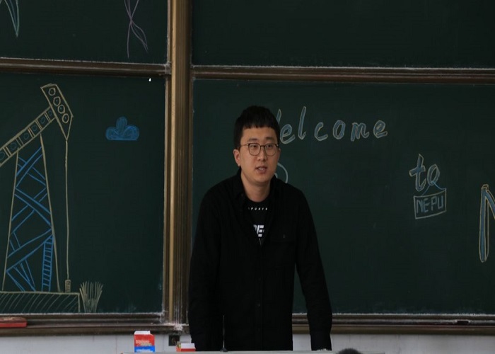 1567595551304096975.jpg 1.7.jpg